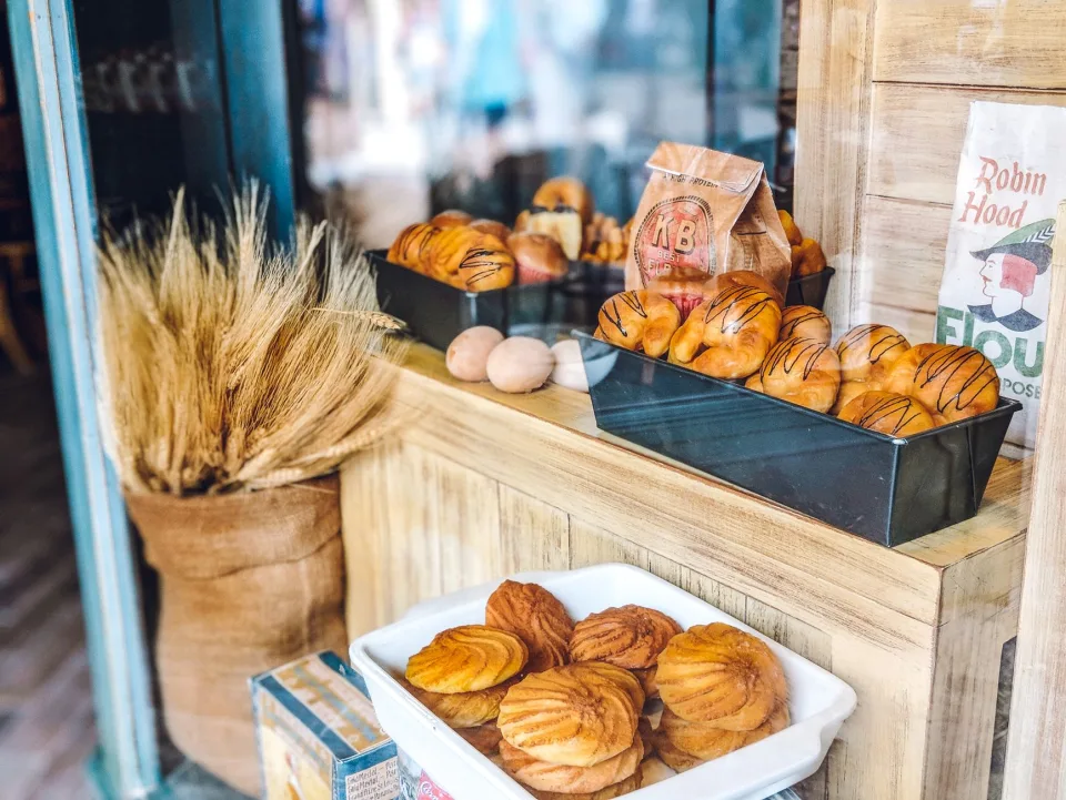 Bánh mới ra lò buổi sáng
